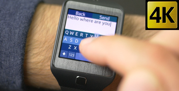 Watch that can send text online messages